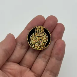 In hand, from Pokémon Coin Fan, full size